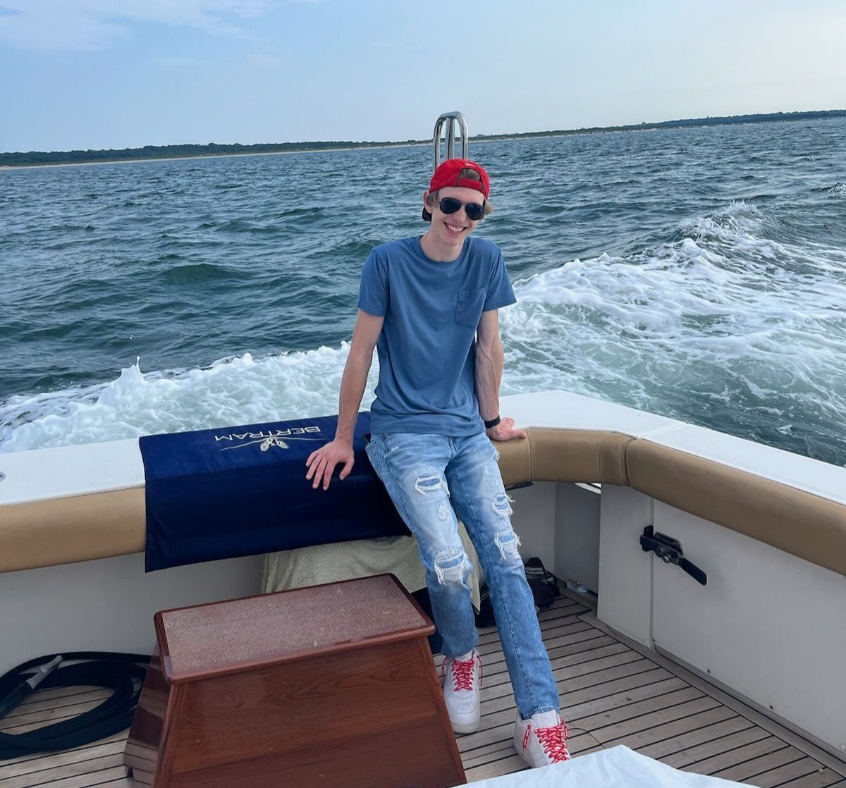 Jonathan Arms Headshot